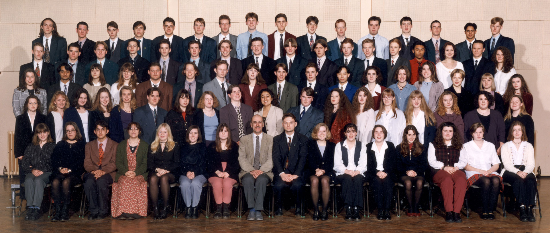Hundred of Hoo Class of 1994 Hundred of Hoo Class of 1994